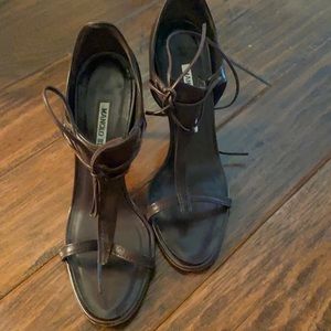 Like New-Manolo Blahnik Leather Sandals, Size 36